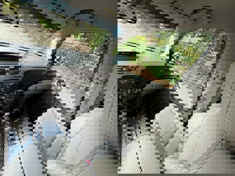 Used 2011 Acura MDX SH-AWD image 19