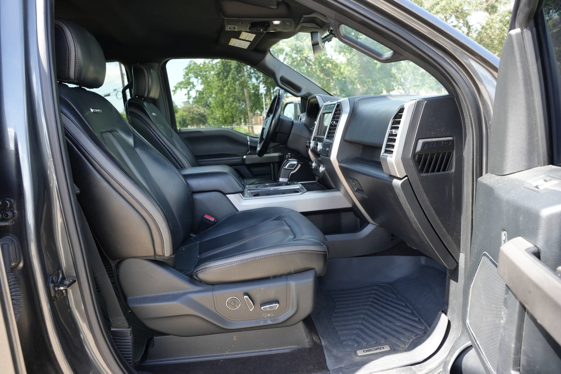 Used 2020 Ford F150 Platinum AWD/4WD image 23