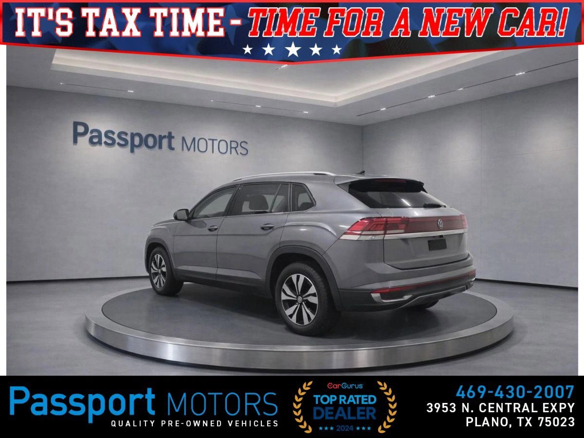 Used 2024 Volkswagen Atlas Cross Sport SE FWD image 4