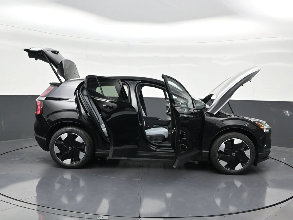 New 2026 Volvo EX30 Ultra AWD/4WD image 30