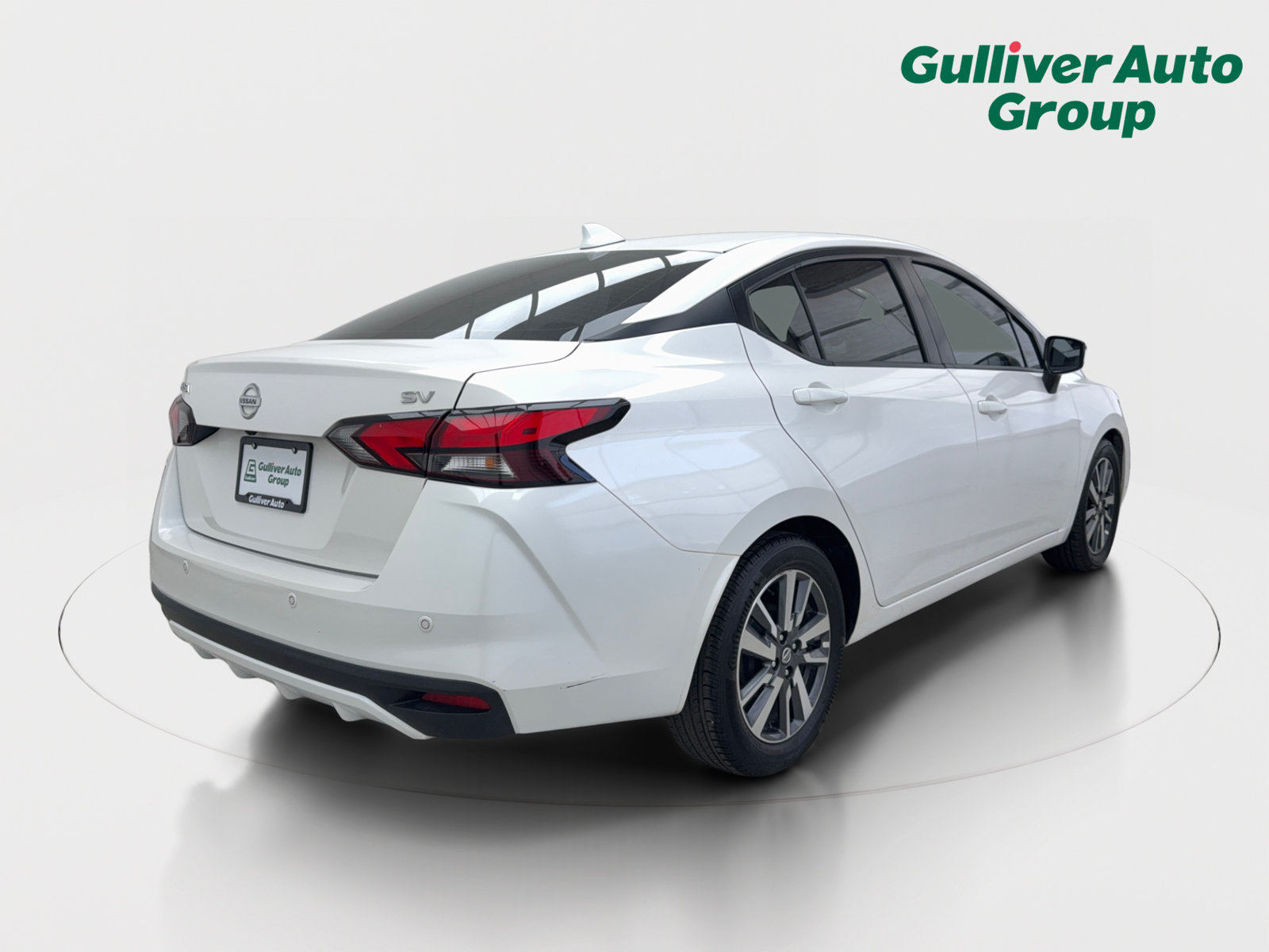 Used 2020 Nissan Versa SV FWD image 9