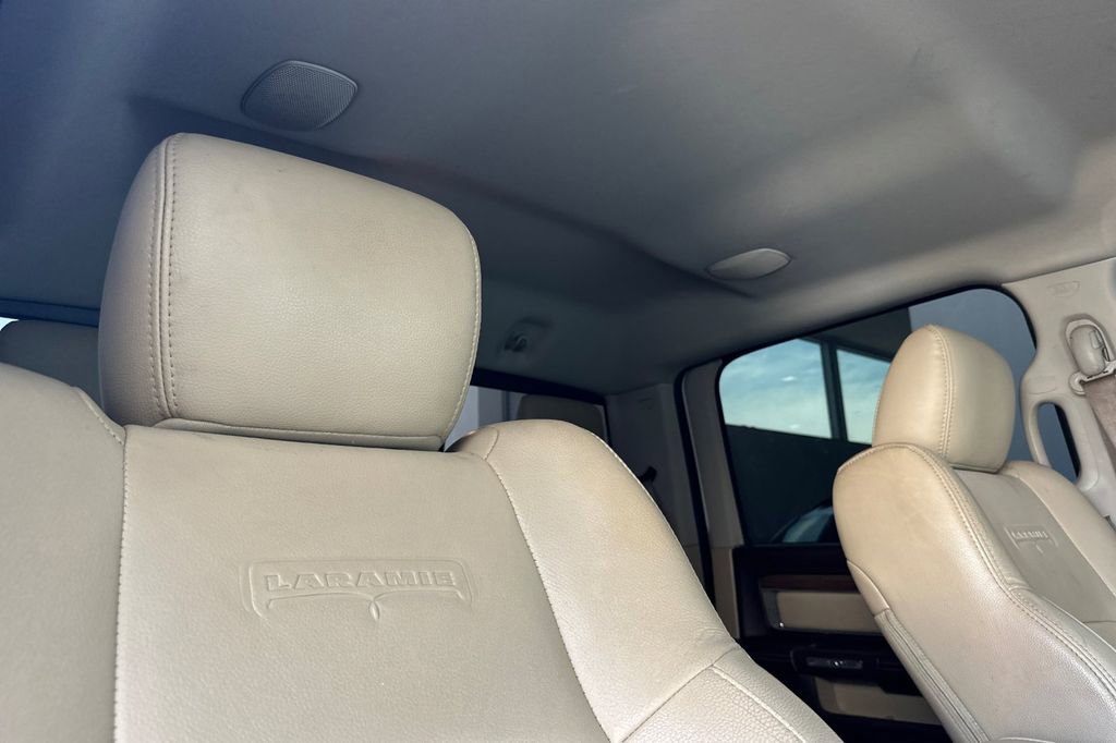 Used 2014 RAM 1500 Laramie w/ Convenience Group image 16