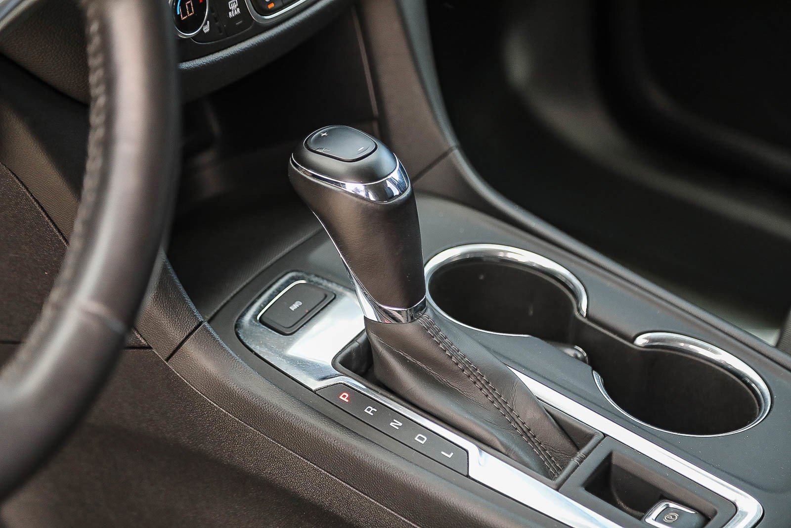 Used 2018 Chevrolet Equinox LT image 20