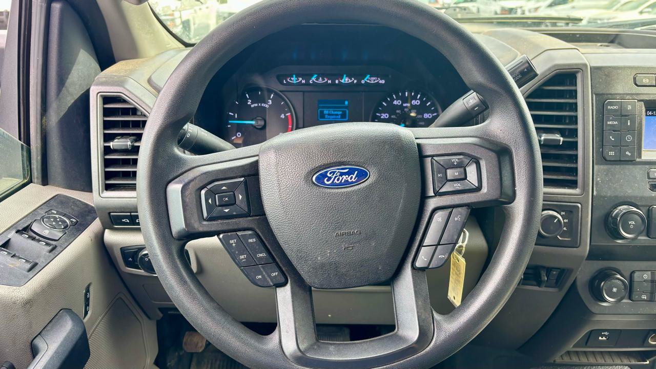 Used 2022 Ford F550 4x4 Crew Cab Super Duty w/ Power Equipment Group image 18