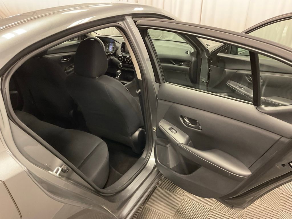 Used 2024 Nissan Sentra S image 28