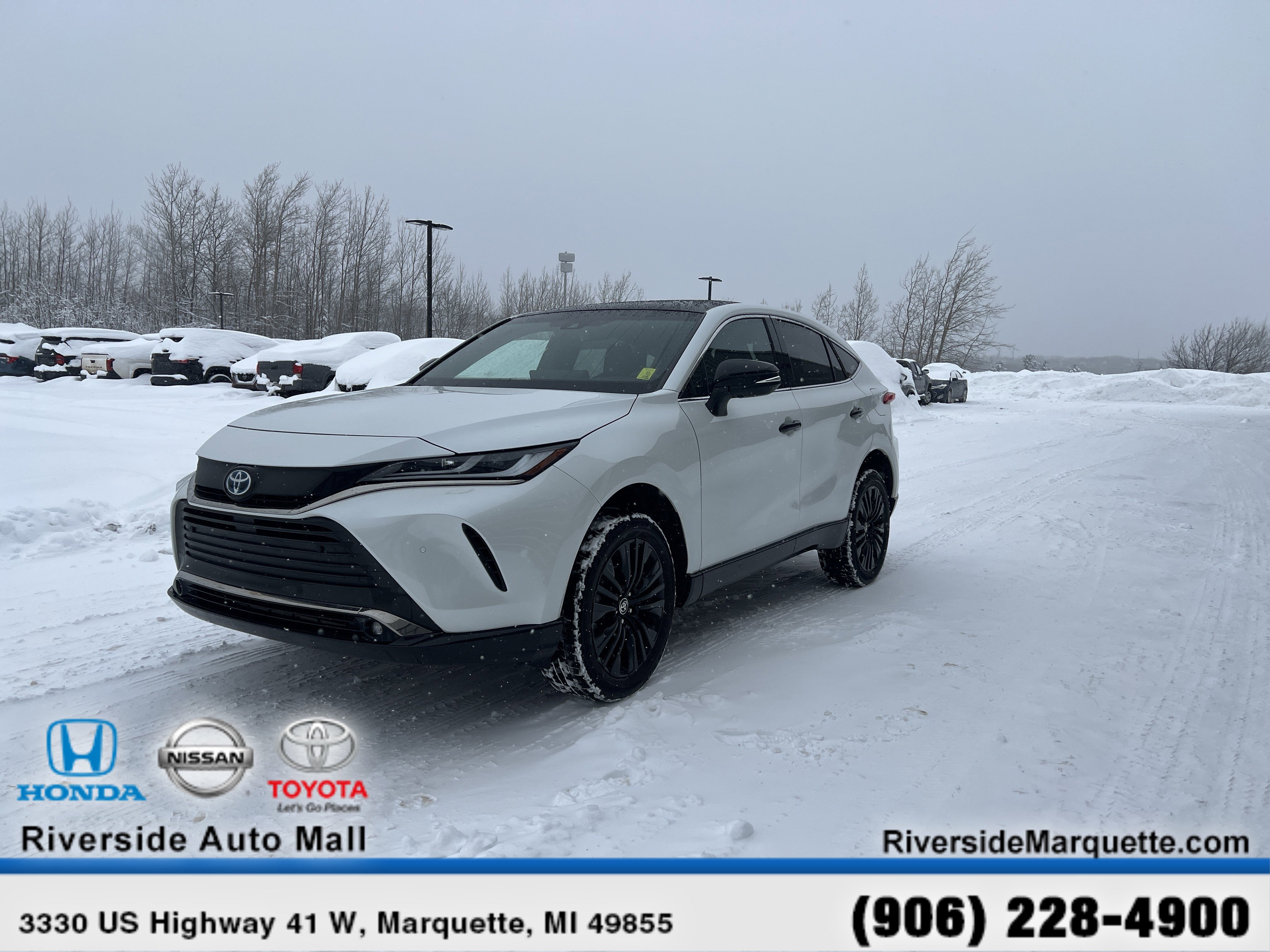 Used 2024 Toyota Venza Nightshade AWD/4WD image 3