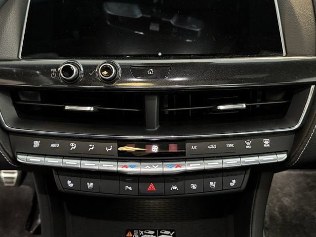 Used 2023 Cadillac CT5 V Blackwing w/ Carbon Fiber Package 2 RWD image 13
