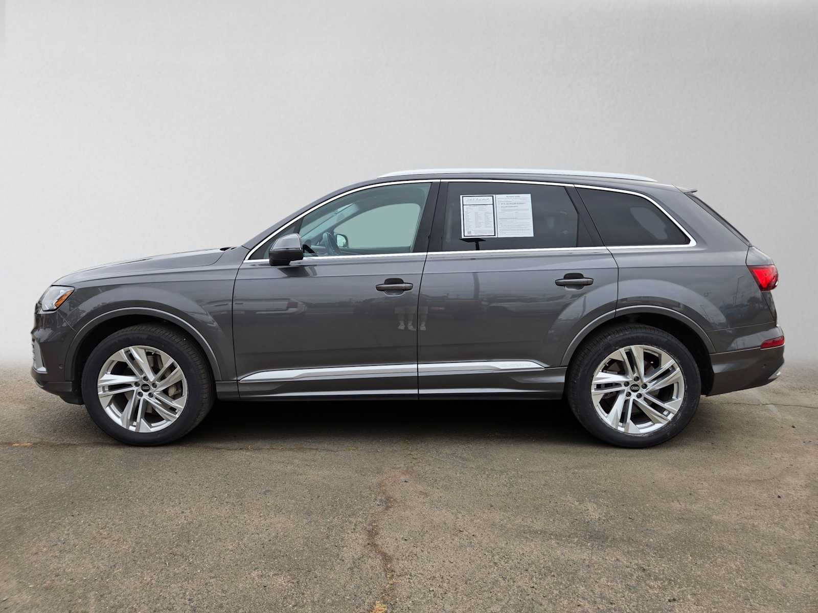 Used 2023 Audi Q7 2.0T Premium Plus w/ Premium Plus Package AWD/4WD image 7
