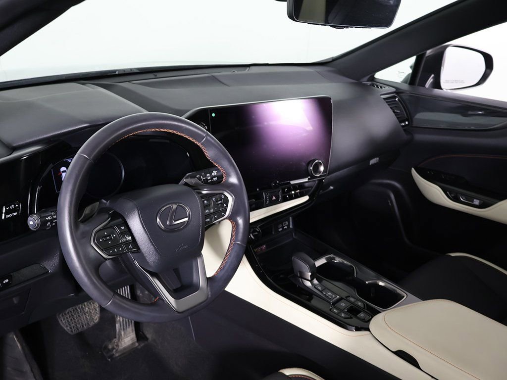 Used 2023 Lexus NX 350 AWD image 28