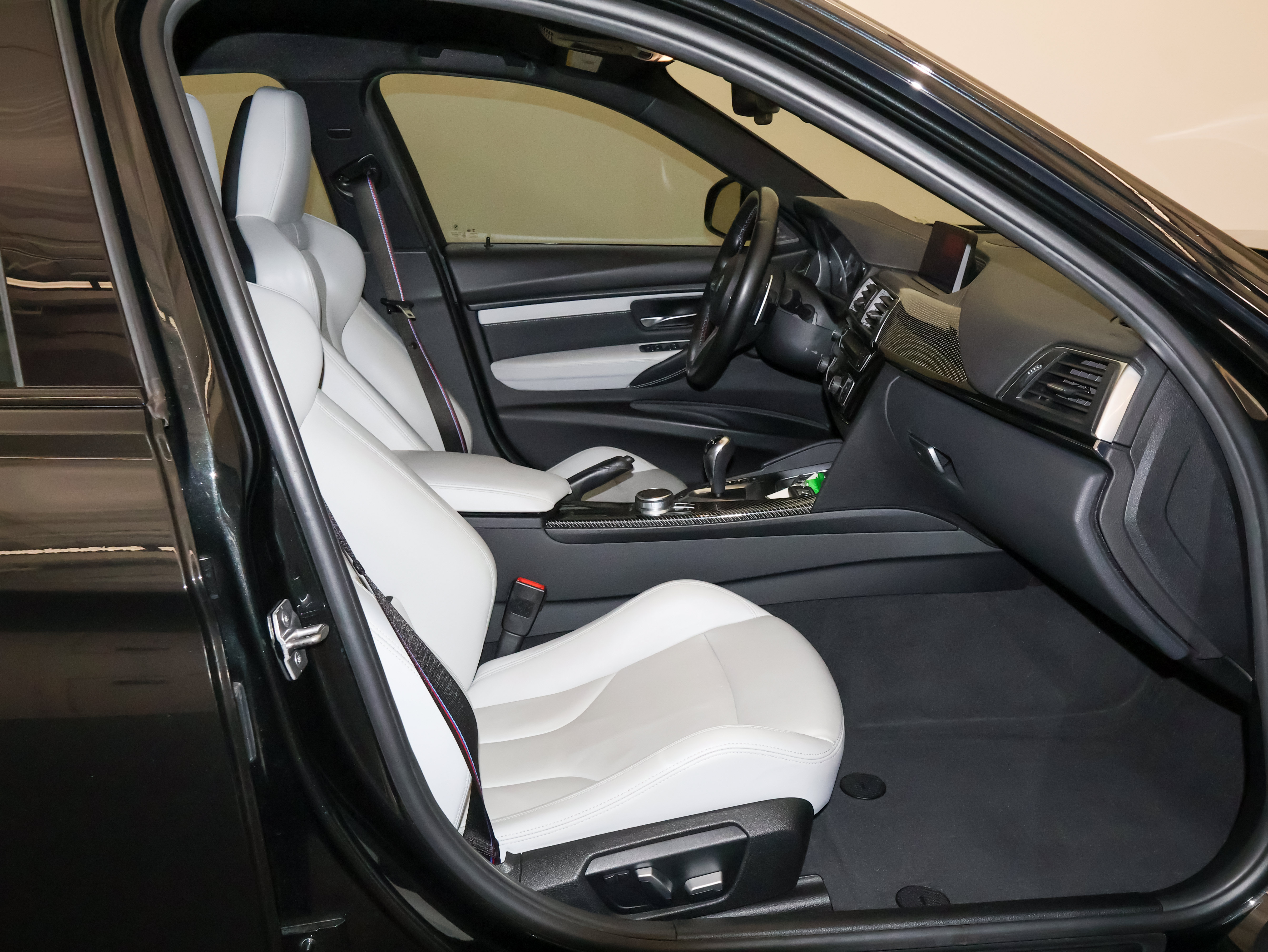 Used 2018 BMW M3 w/ Competition Package RWD image 45