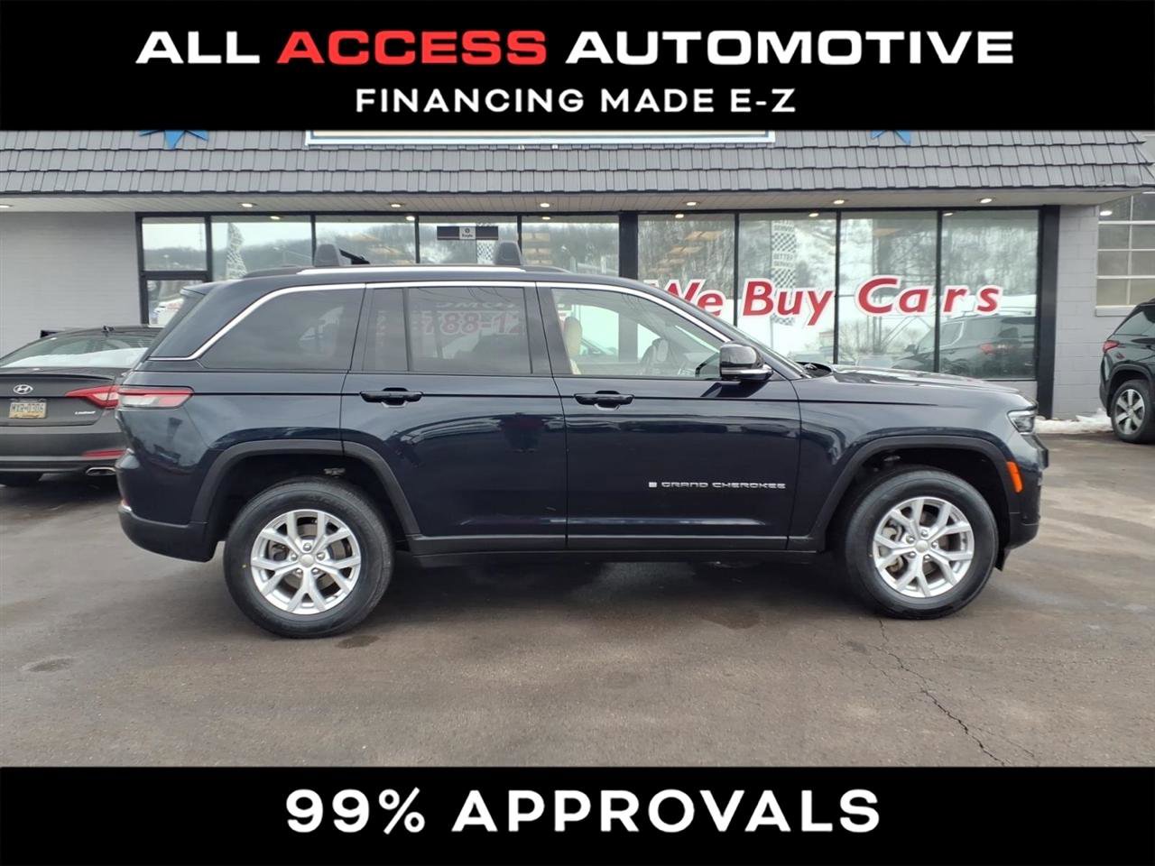 Used 2023 Jeep Grand Cherokee Limited w/ Luxury Tech Group II image 1