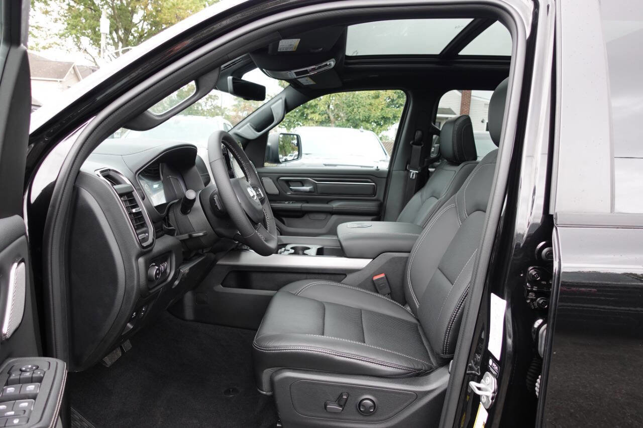 Used 2025 RAM 1500 Sport w/ Sport Level 1 Equipment Group AWD/4WD image 23