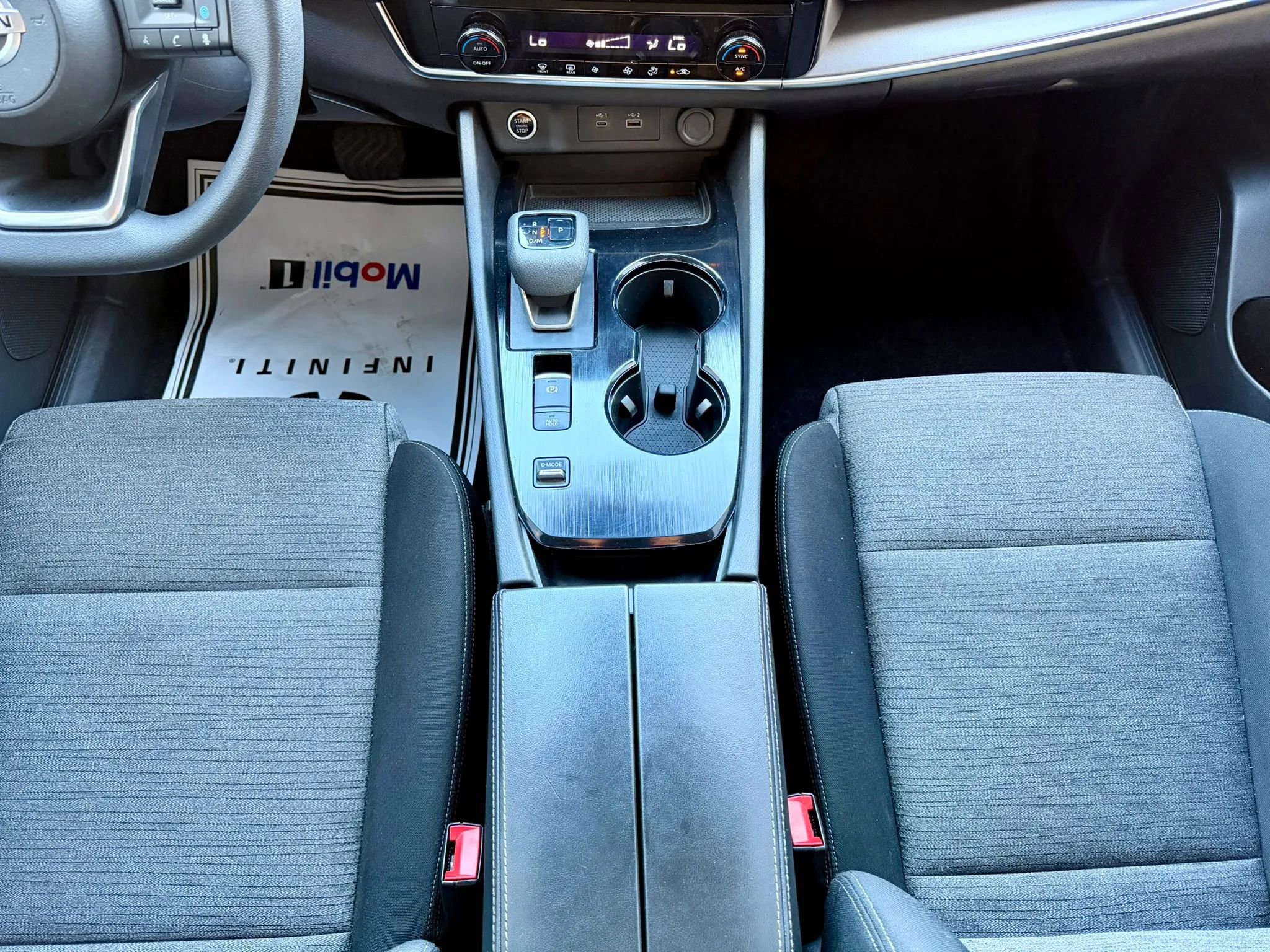 Used 2021 Nissan Rogue SV FWD image 27