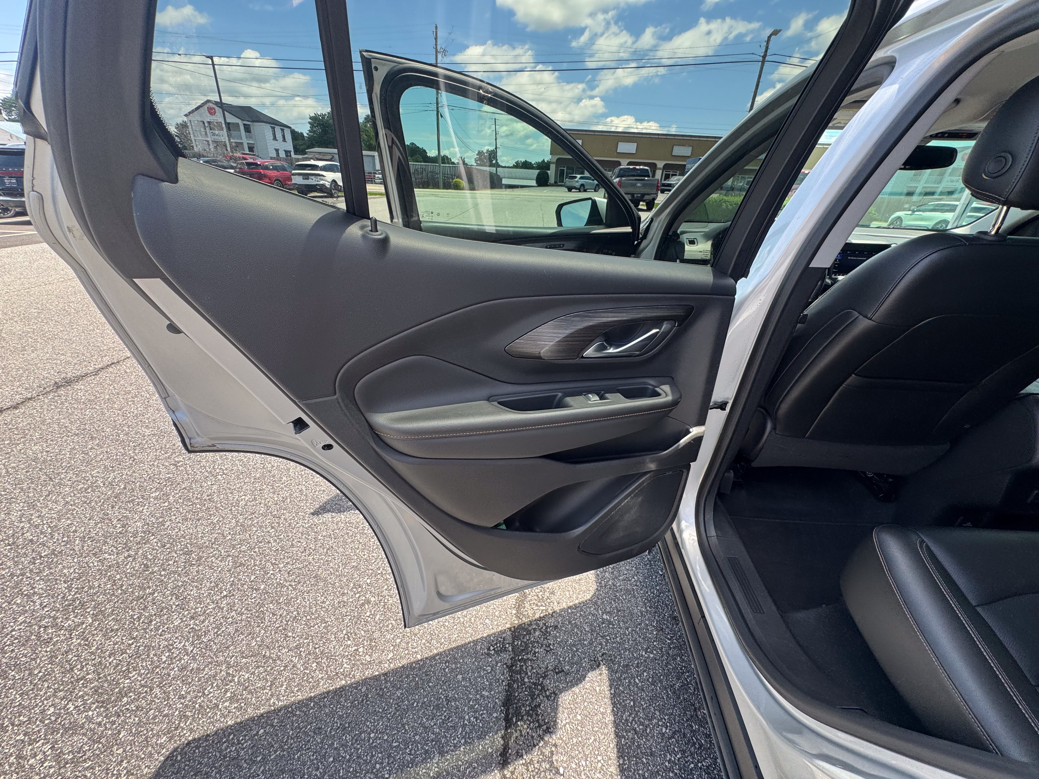 Used 2019 GMC Terrain SLT w/ Preferred Package FWD image 8