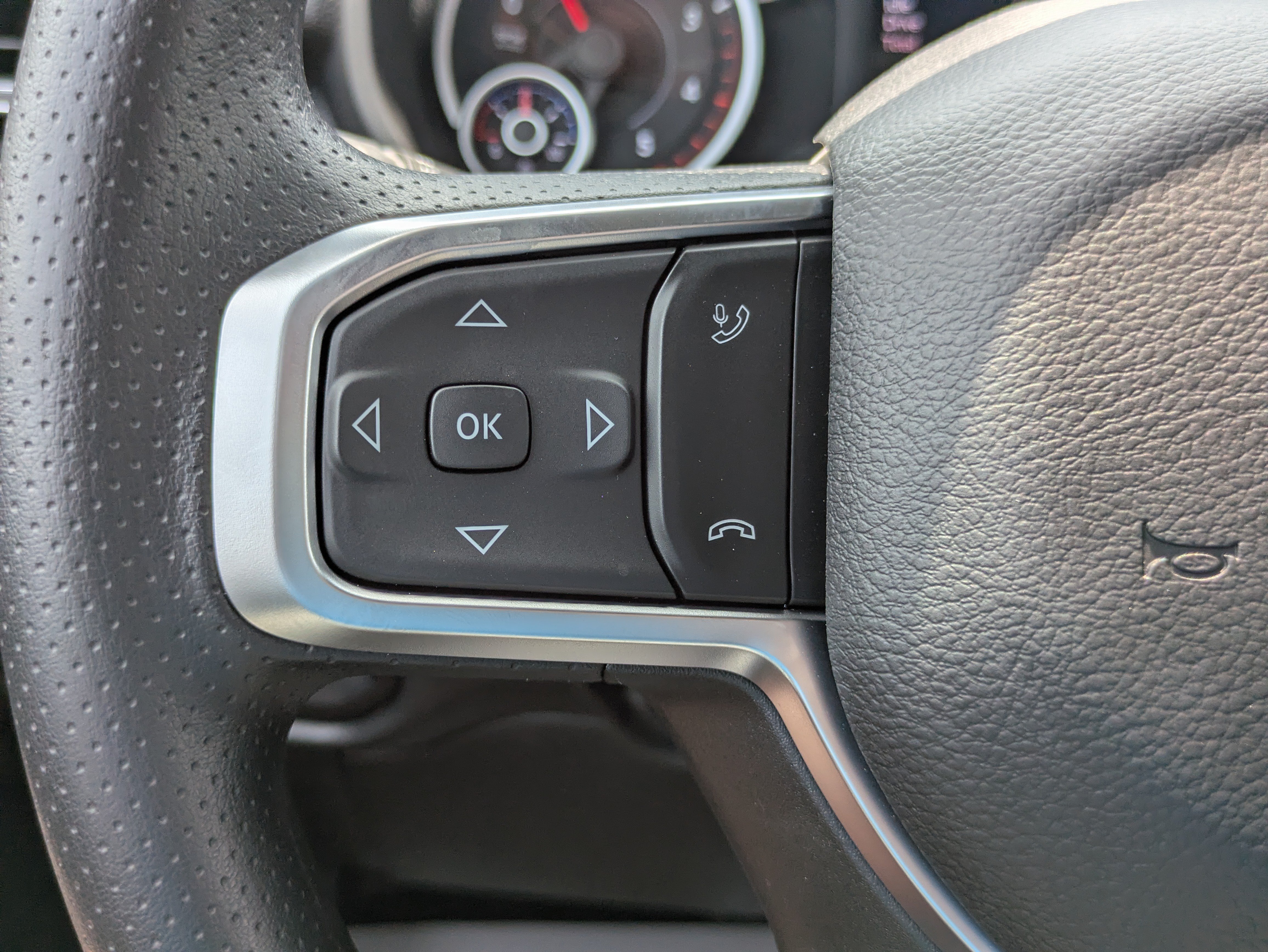 New 2026 RAM 3500 Tradesman AWD/4WD image 17