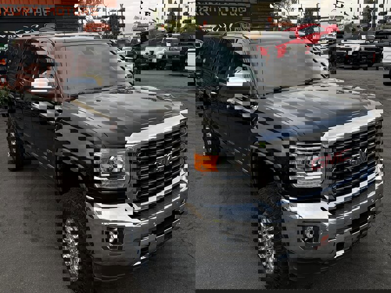 Used 2017 GMC Sierra 2500 SLT w/ Driver Alert Package image 25