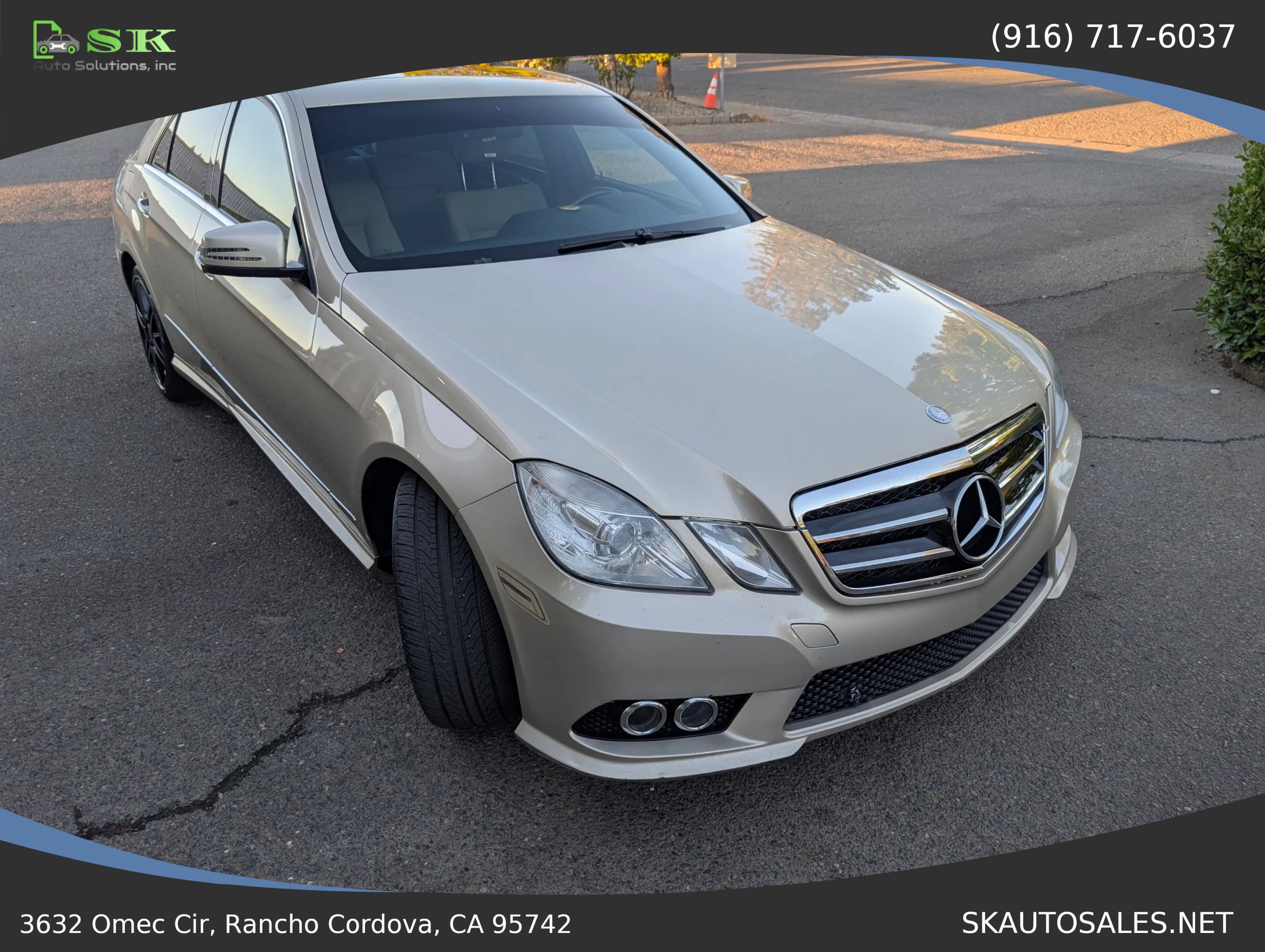 Used 2010 Mercedes-Benz E 350 4MATIC Sedan image 4
