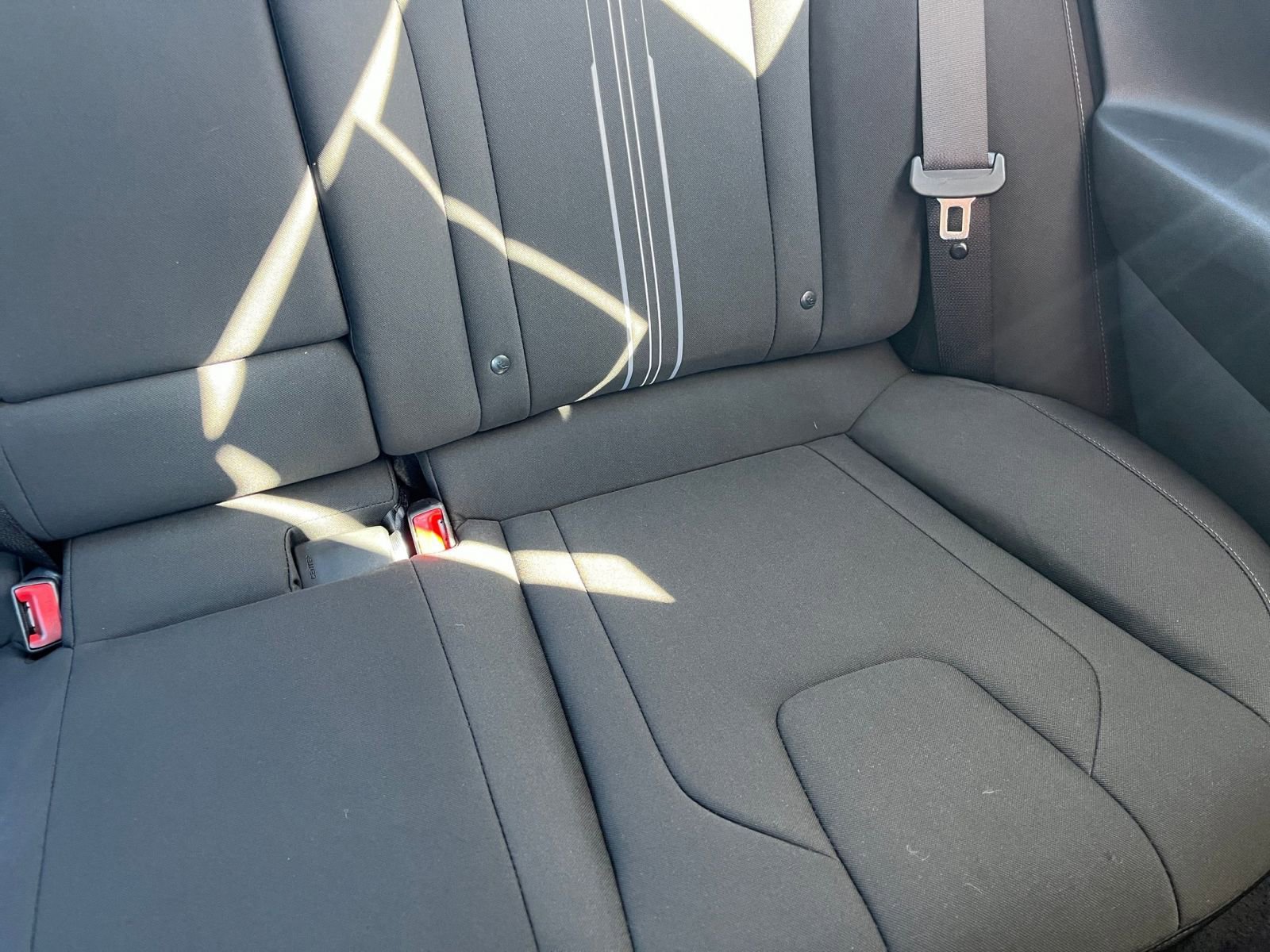 Used 2025 Hyundai Elantra SEL FWD image 40