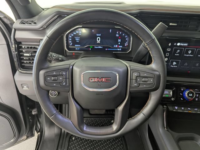 Used 2025 GMC Sierra 2500 AT4 w/ Technology Package AWD/4WD image 18