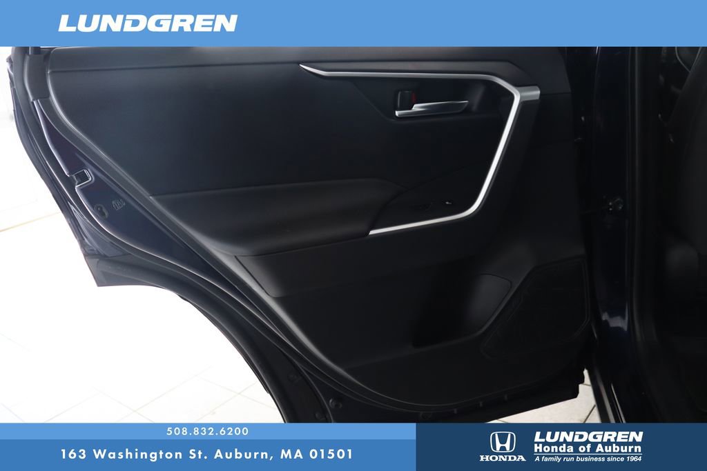 Used 2024 Toyota RAV4 SE w/ Weather & Moonroof Package image 12