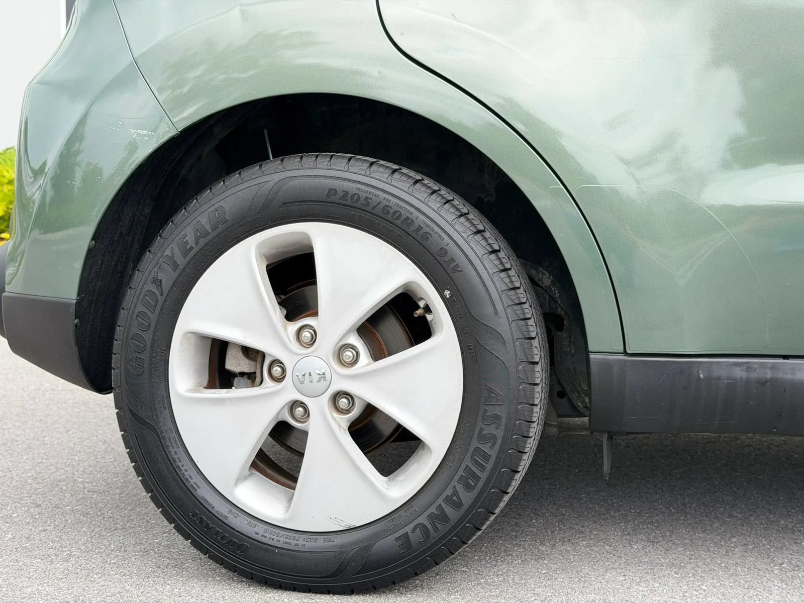 Used 2014 Kia Soul FWD image 12