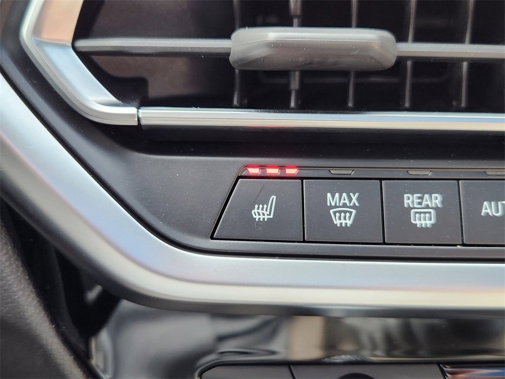 Used 2022 BMW X3 M40i w/ Premium Package image 26