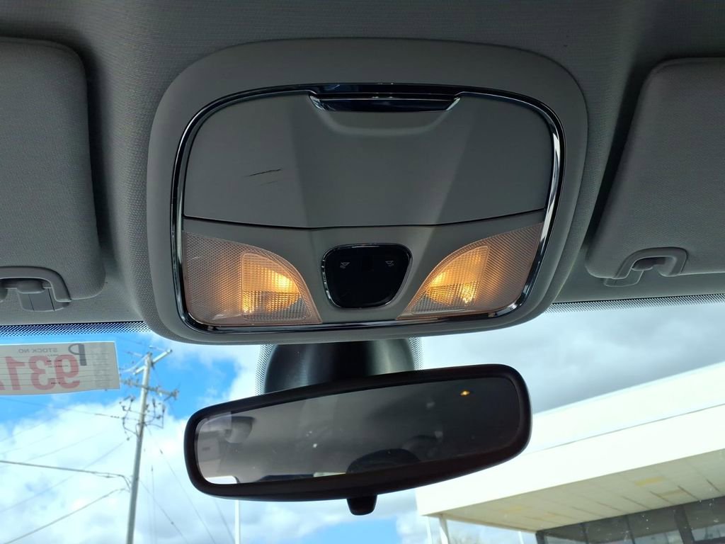 Used 2020 Jeep Cherokee Trailhawk image 24