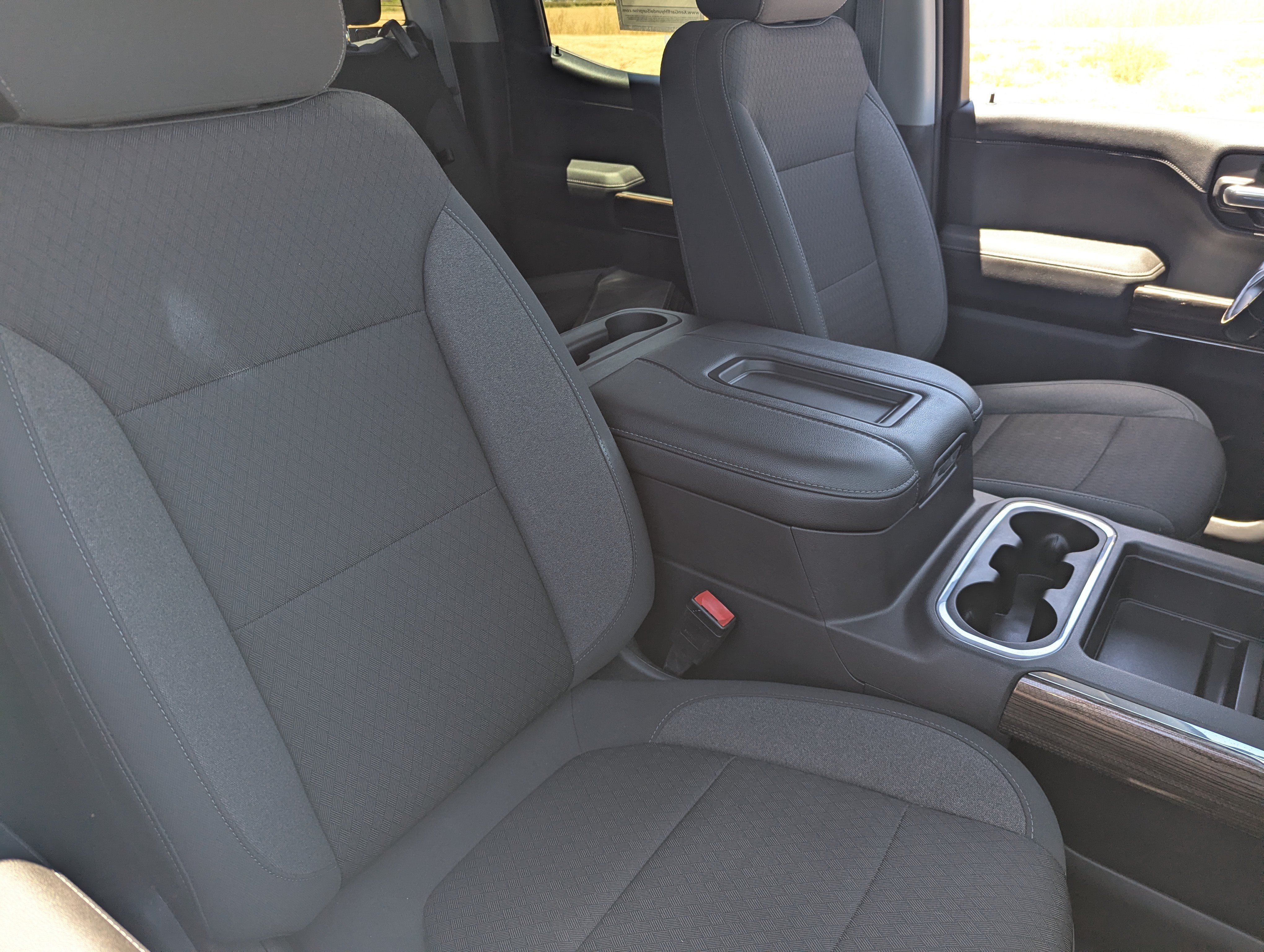 Used 2021 Chevrolet Silverado 1500 LT Trail Boss w/ Bed Protection Package AWD/4WD image 10