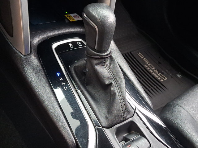 Used 2022 Toyota Corolla Cross XLE FWD image 14