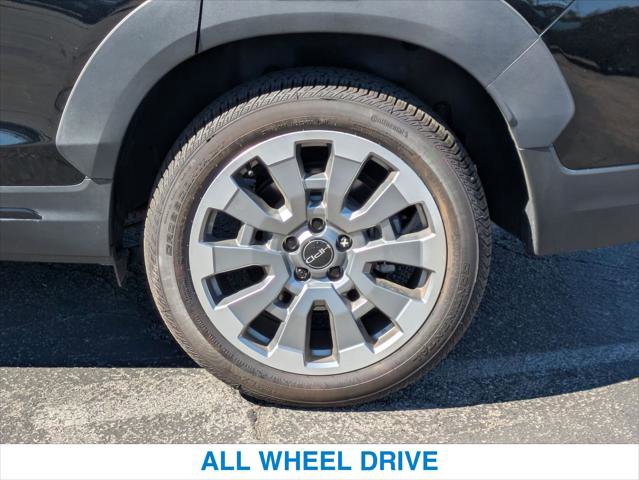 Certified 2024 Honda Passport Black Edition image 11