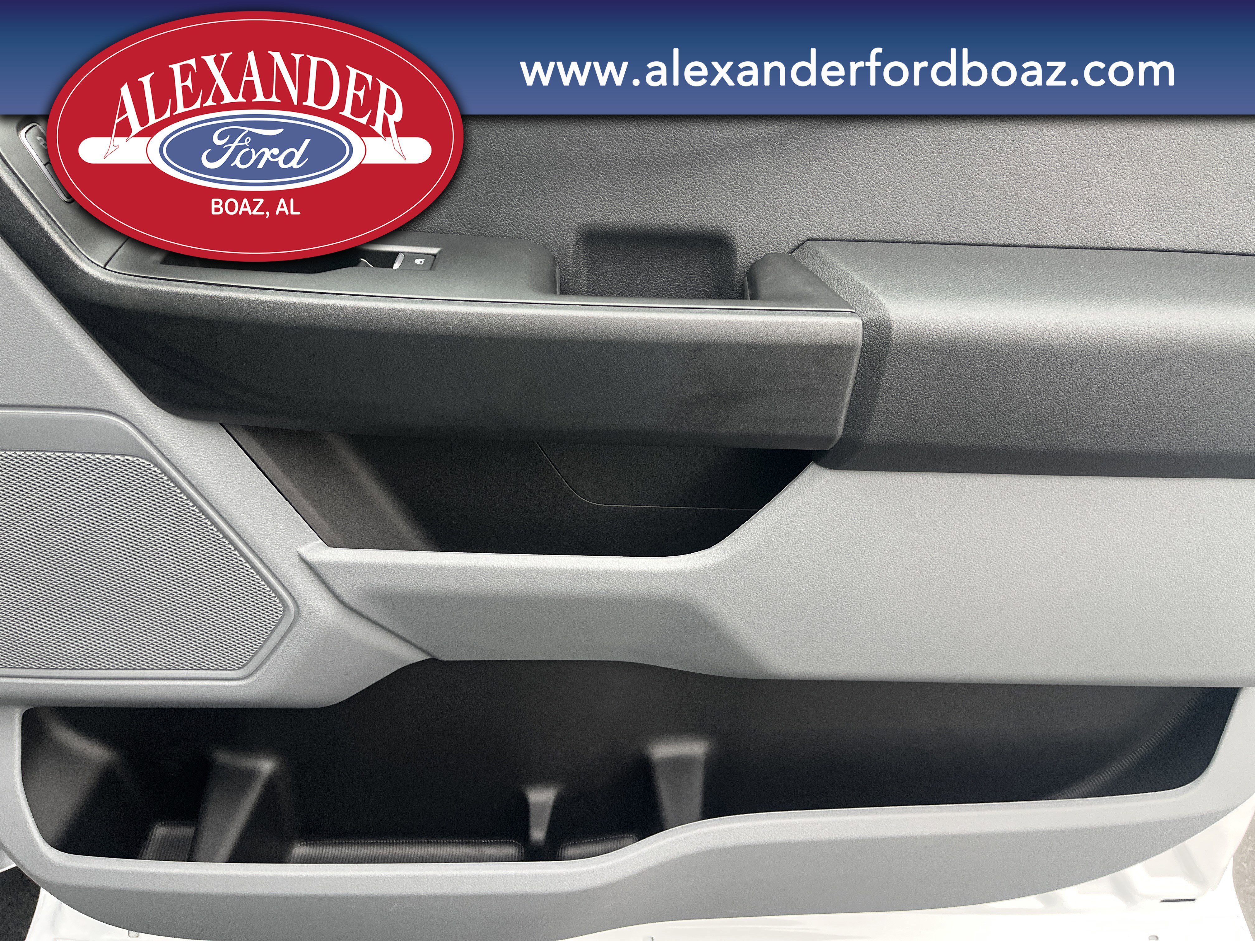 New 2026 Ford F350 XL w/ XL Chrome Package image 17