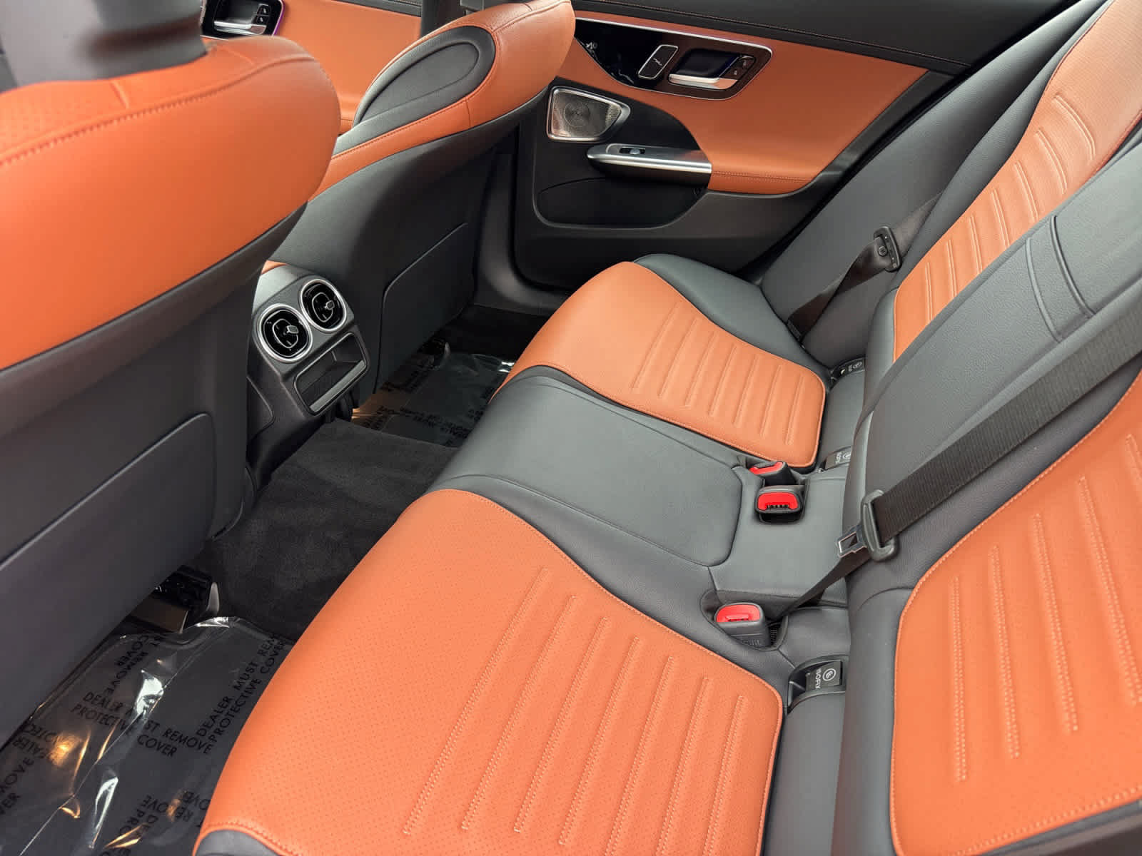 Used 2024 Mercedes-Benz C 300 4MATIC Sedan image 11