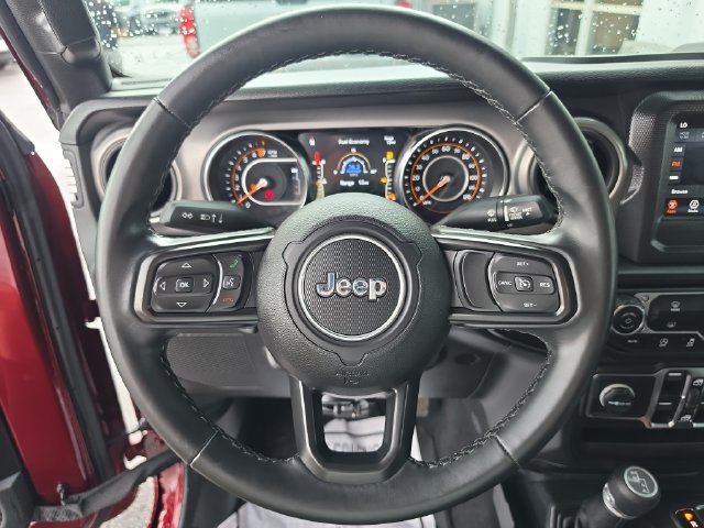 Used 2021 Jeep Gladiator Sport AWD/4WD image 26