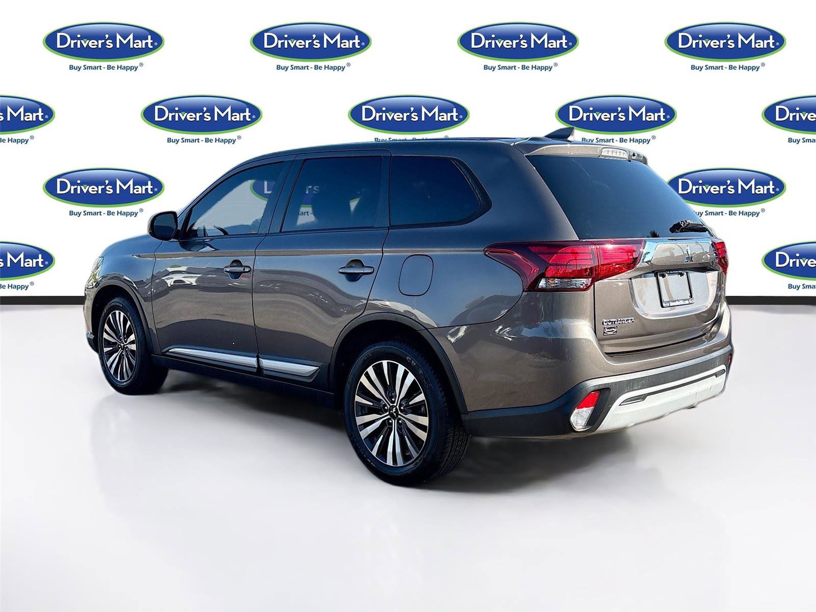 Used 2020 Mitsubishi Outlander ES image 5