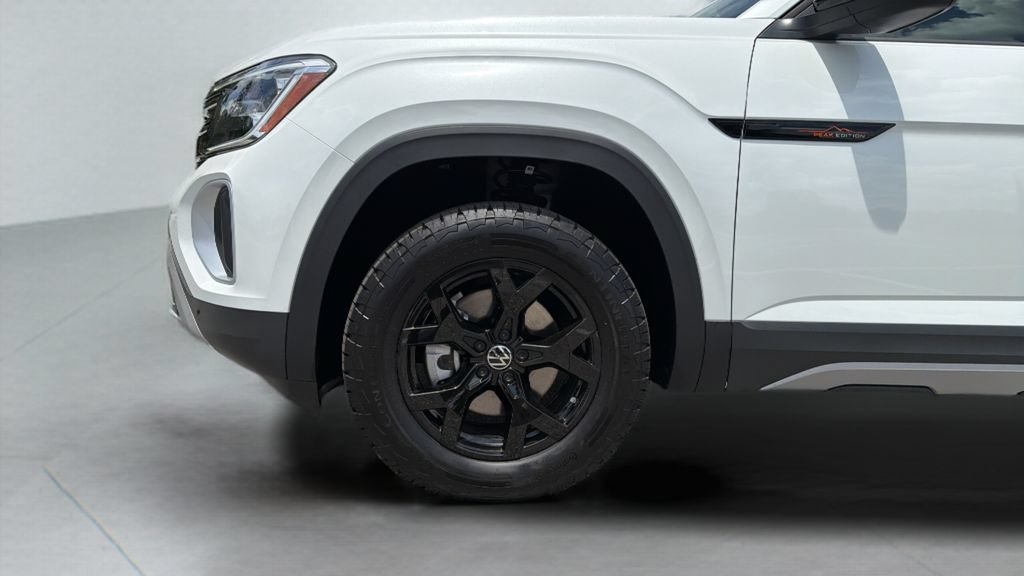New 2026 Volkswagen Atlas Peak Edition AWD/4WD image 34