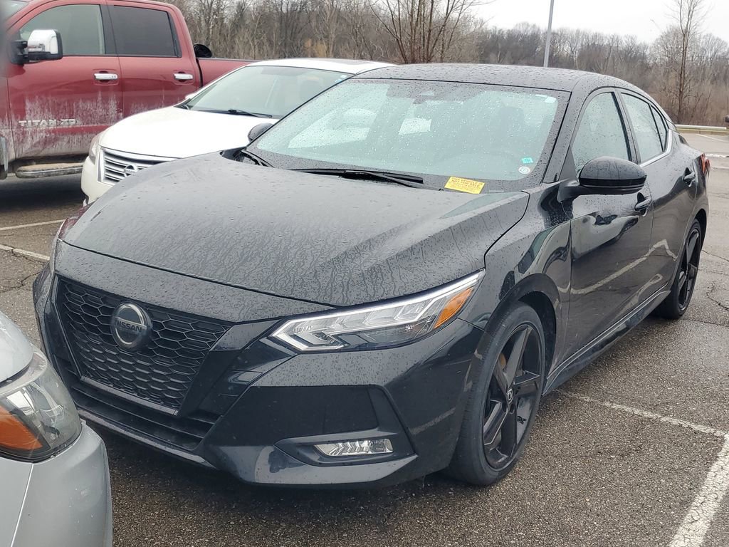 Used 2023 Nissan Sentra SR w/ Midnight Edition Package image 2