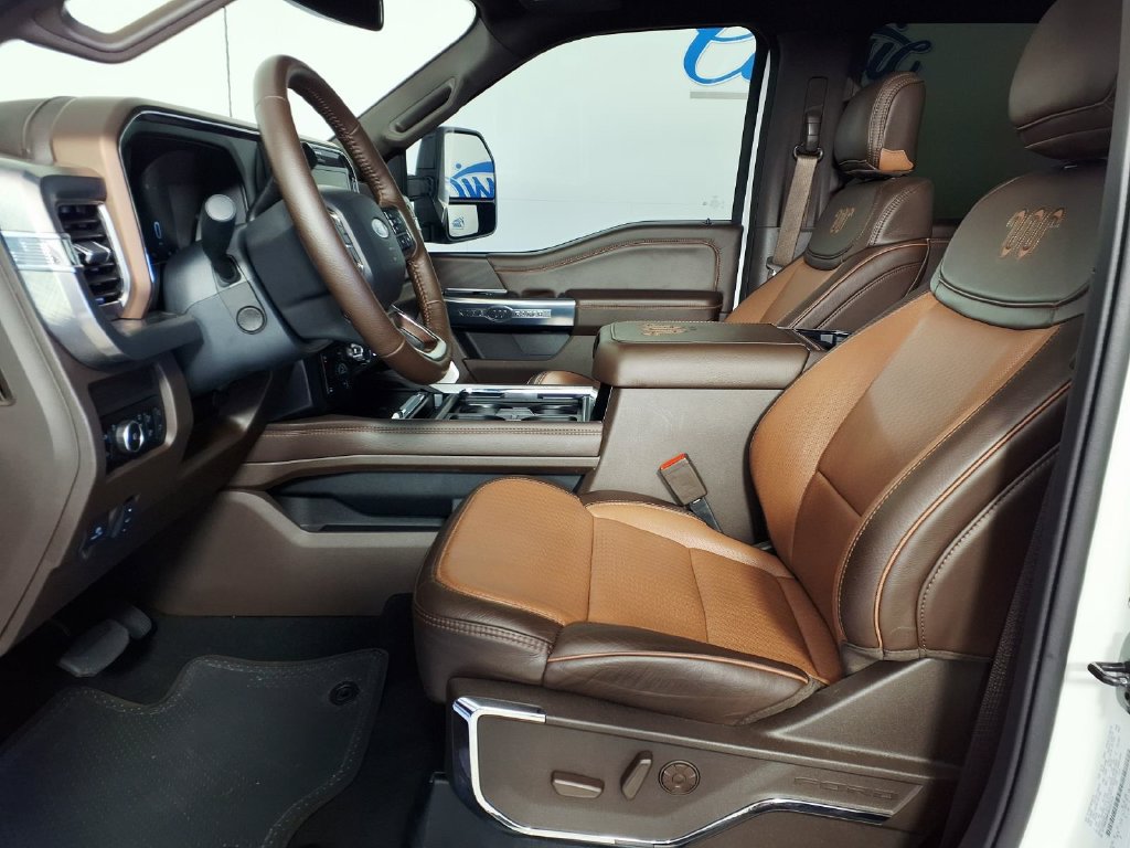 Used 2025 Ford F250 King Ranch w/ Tremor Off-Road Package AWD/4WD image 8