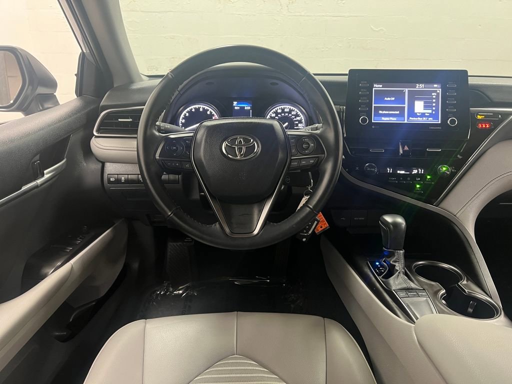 Used 2024 Toyota Camry SE FWD image 16