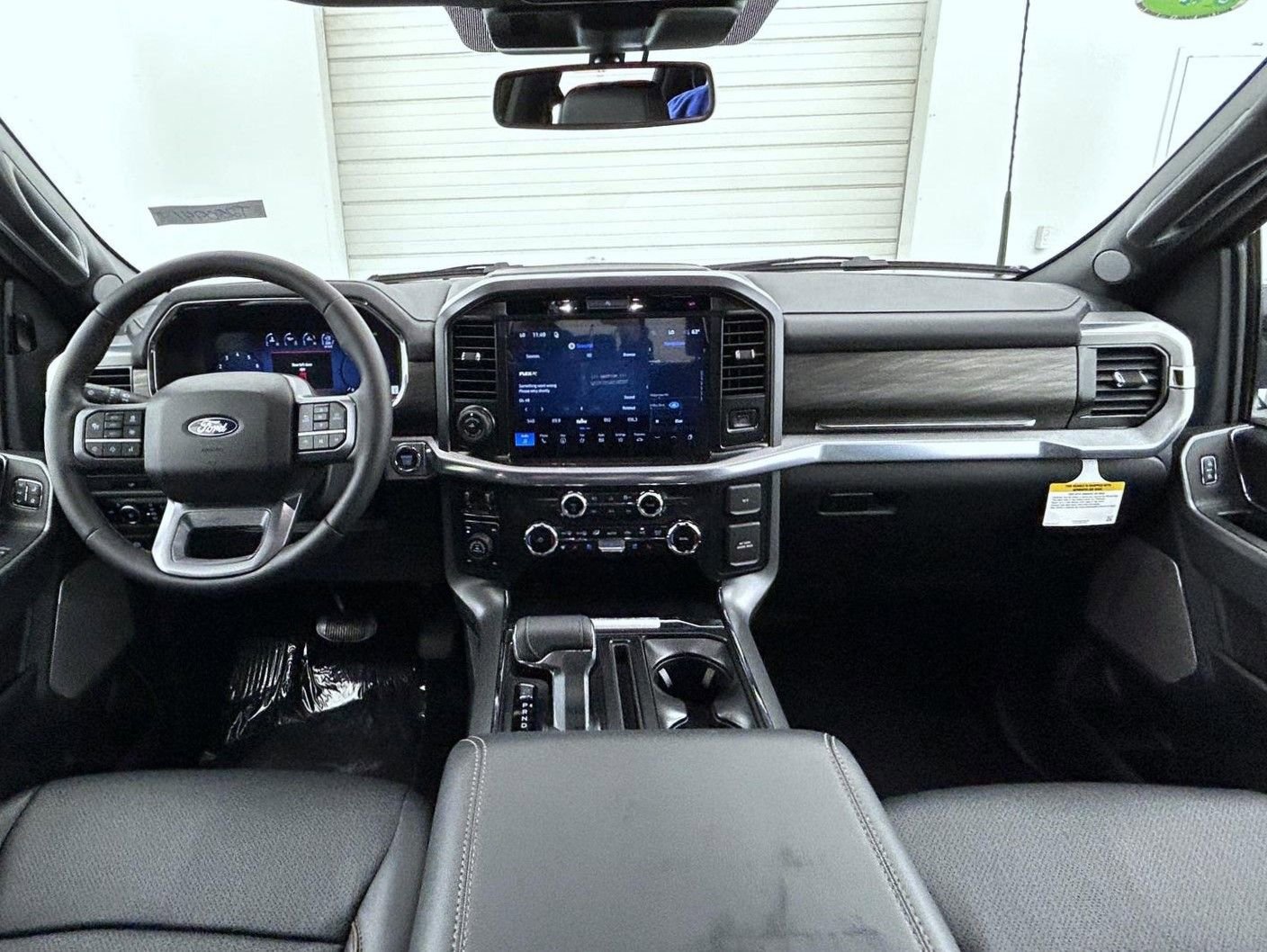 New 2026 Ford F150 Lariat image 13