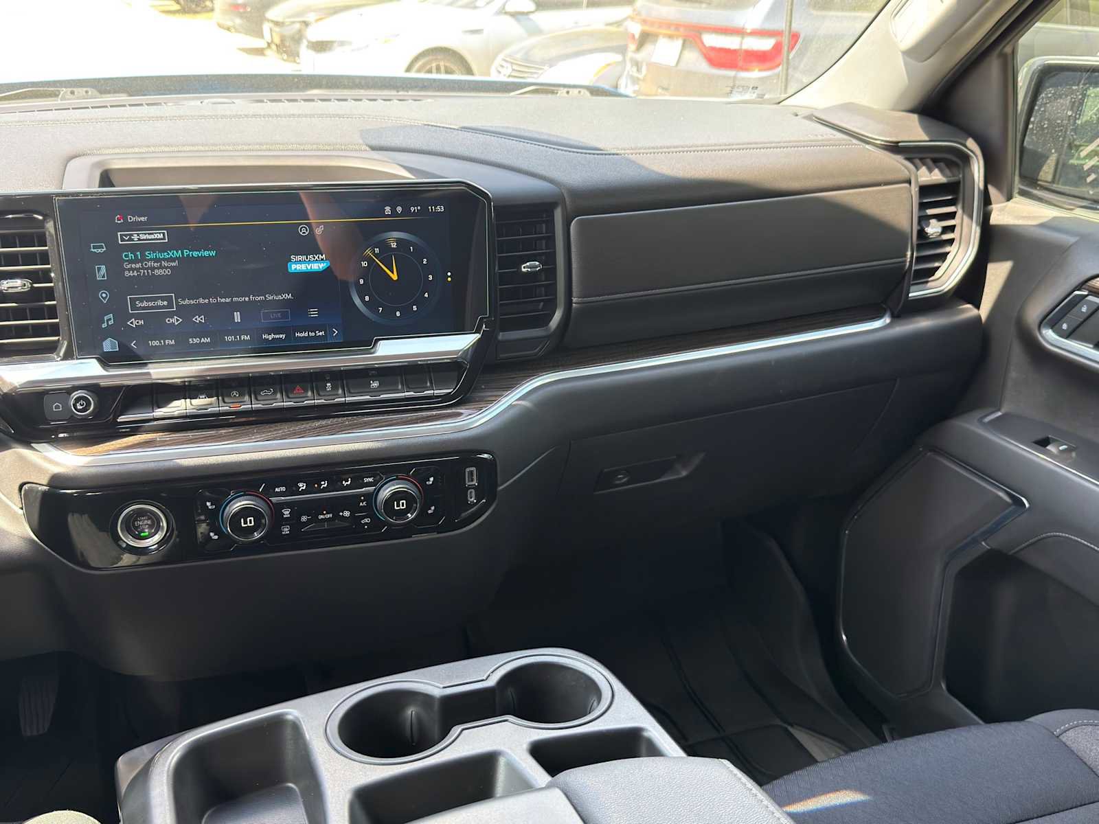 Used 2022 Chevrolet Silverado 1500 LT image 24