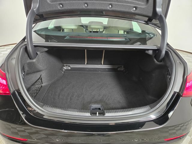 Used 2025 Mercedes-Benz C 300 4MATIC Sedan image 11