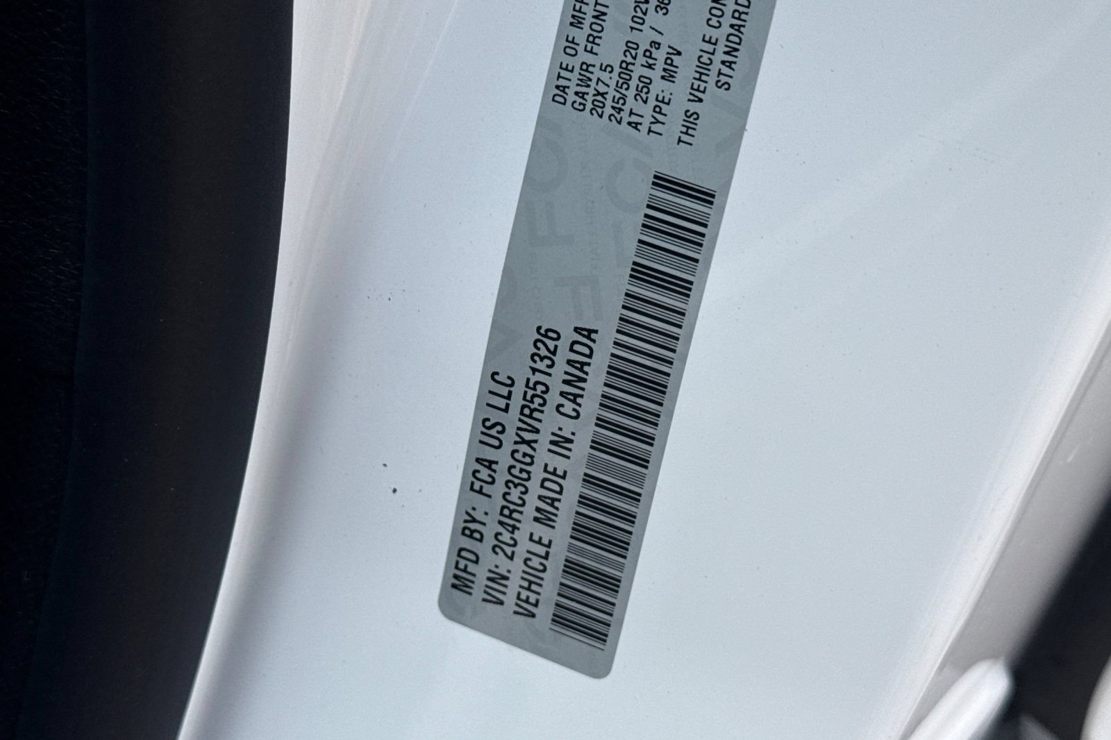 New 2027 Chrysler Pacifica Limited AWD/4WD image 29