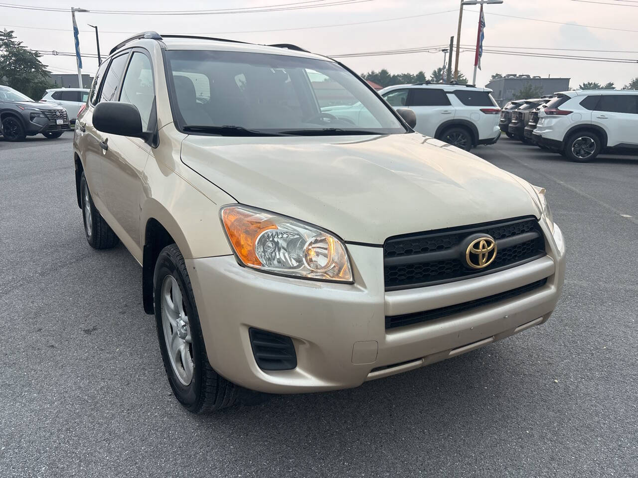Used 2009 Toyota RAV4 4WD w/ Base L4 Extra Value Pkg image 3