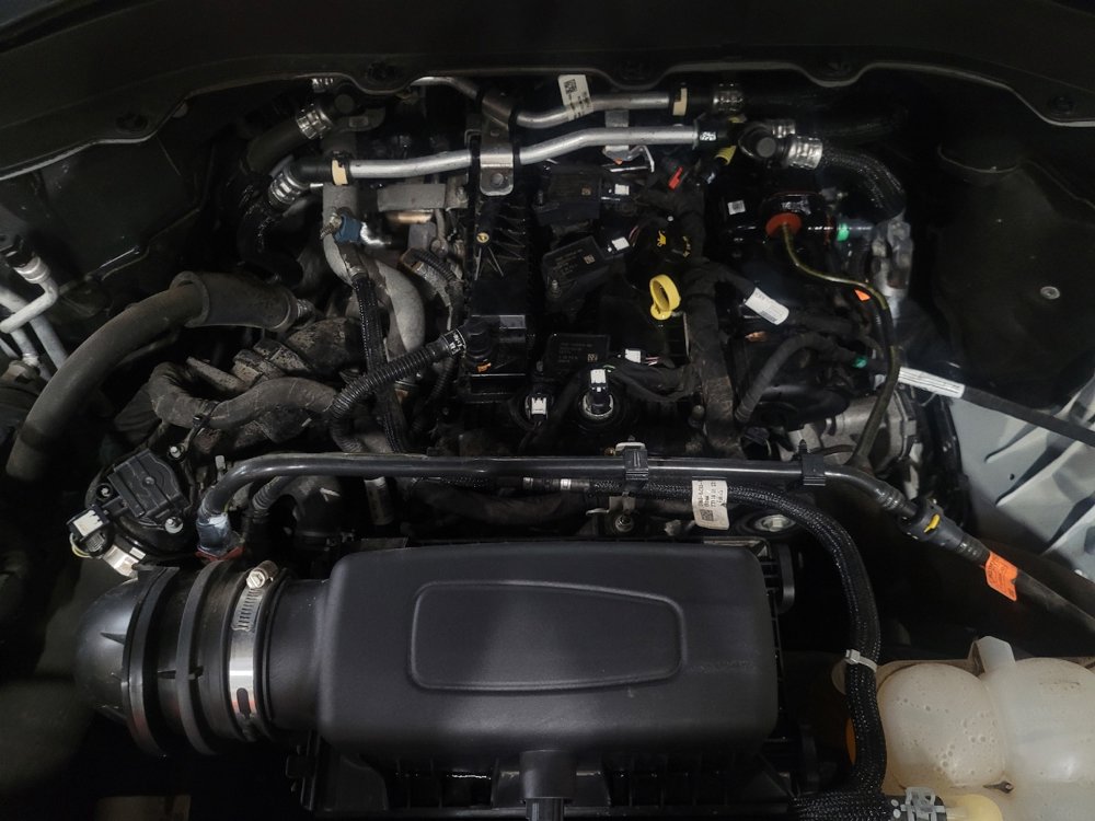 Used 2023 Ford Explorer XLT w/ Equipment Group 202A image 30