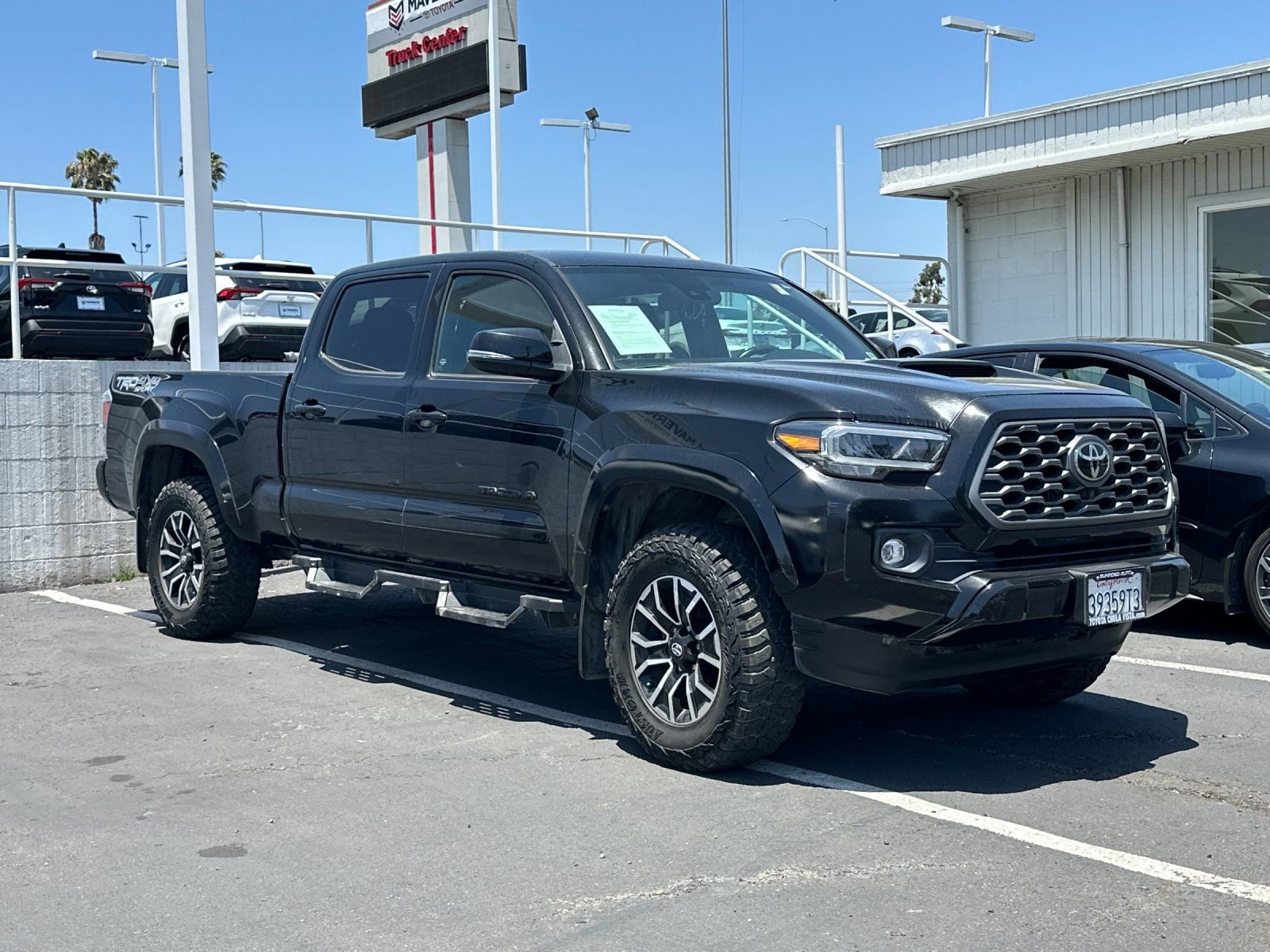 Used 2023 Toyota Tacoma TRD Sport w/ Advanced Technology Package AWD/4WD image 4