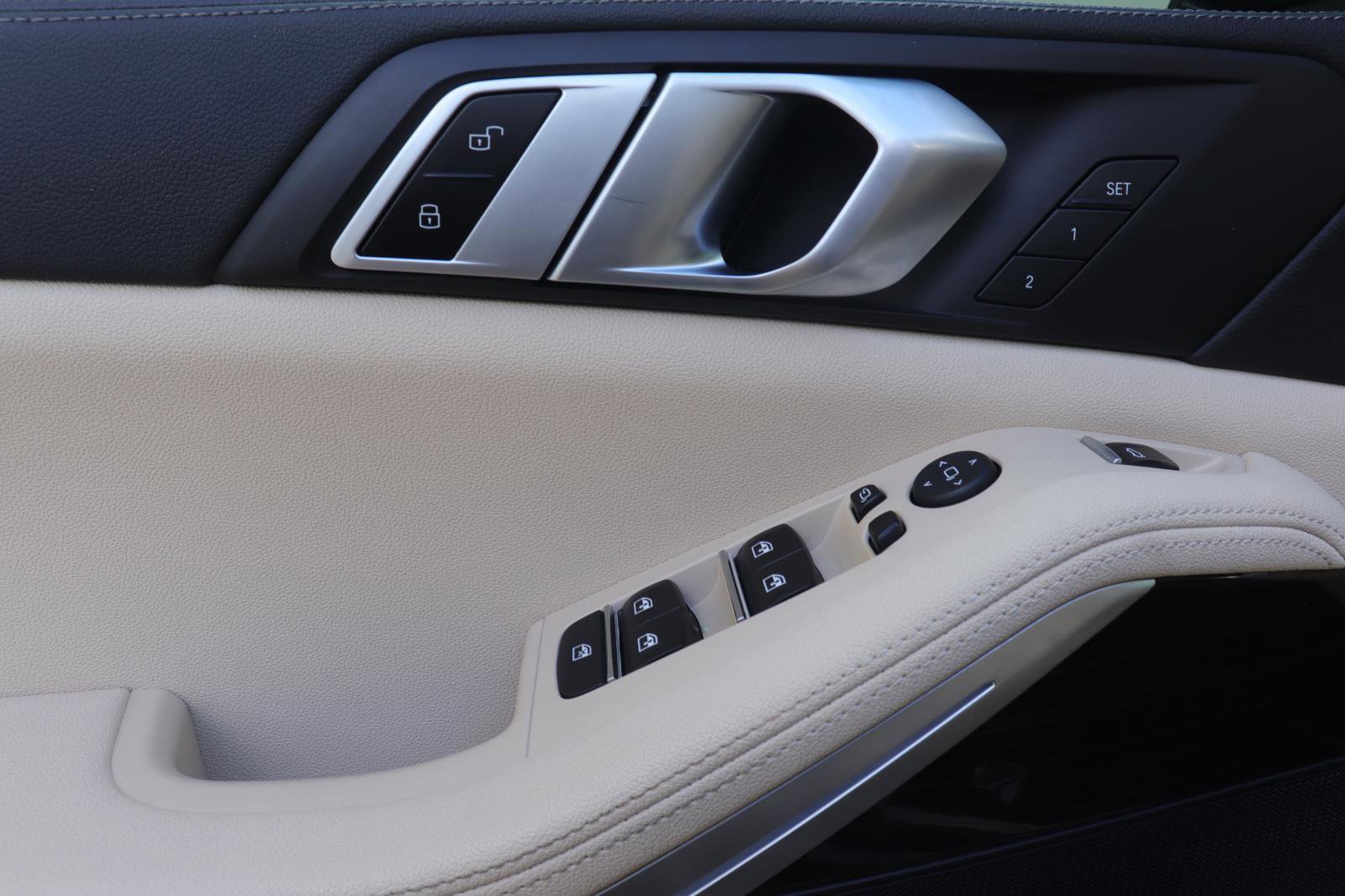 Used 2021 BMW X5 sDrive40i w/ Convenience Package image 24