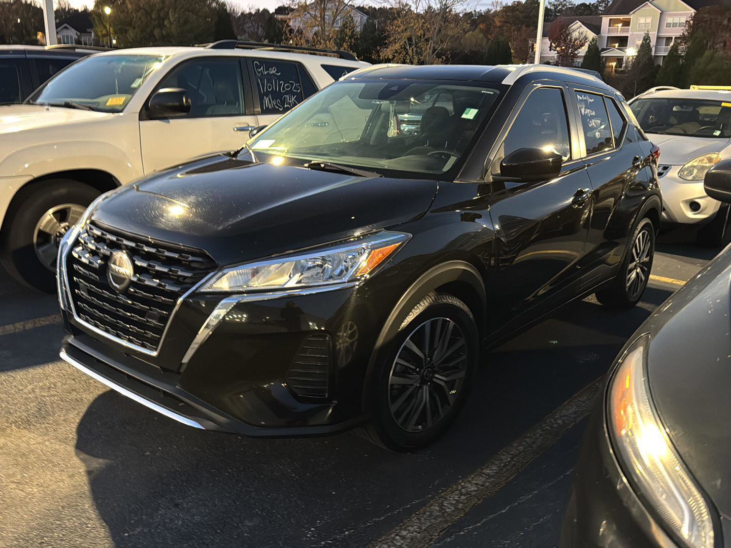 Used 2021 Nissan Kicks SV