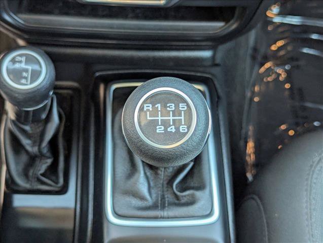 Used 2022 Jeep Wrangler Sport AWD/4WD image 12