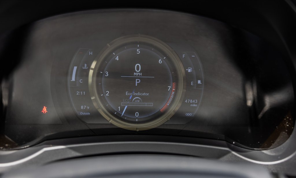 Used 2020 Lexus IS 350 F Sport w/ F Sport Package RWD image 18