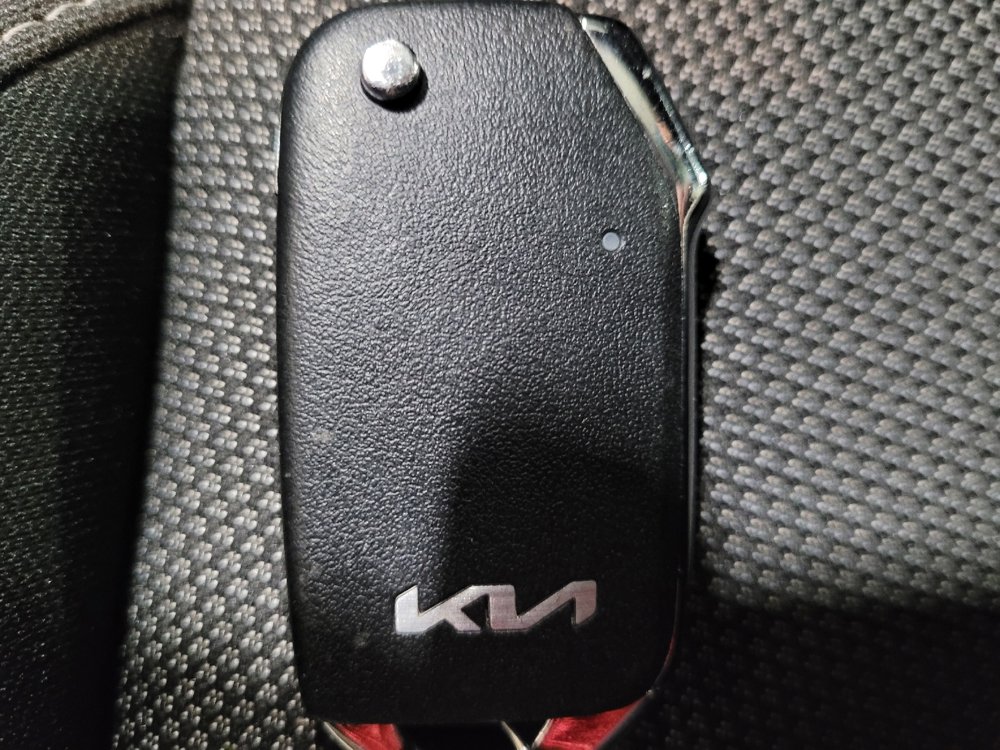 Used 2023 Kia Forte LXS w/ LXS Technology Package FWD image 32
